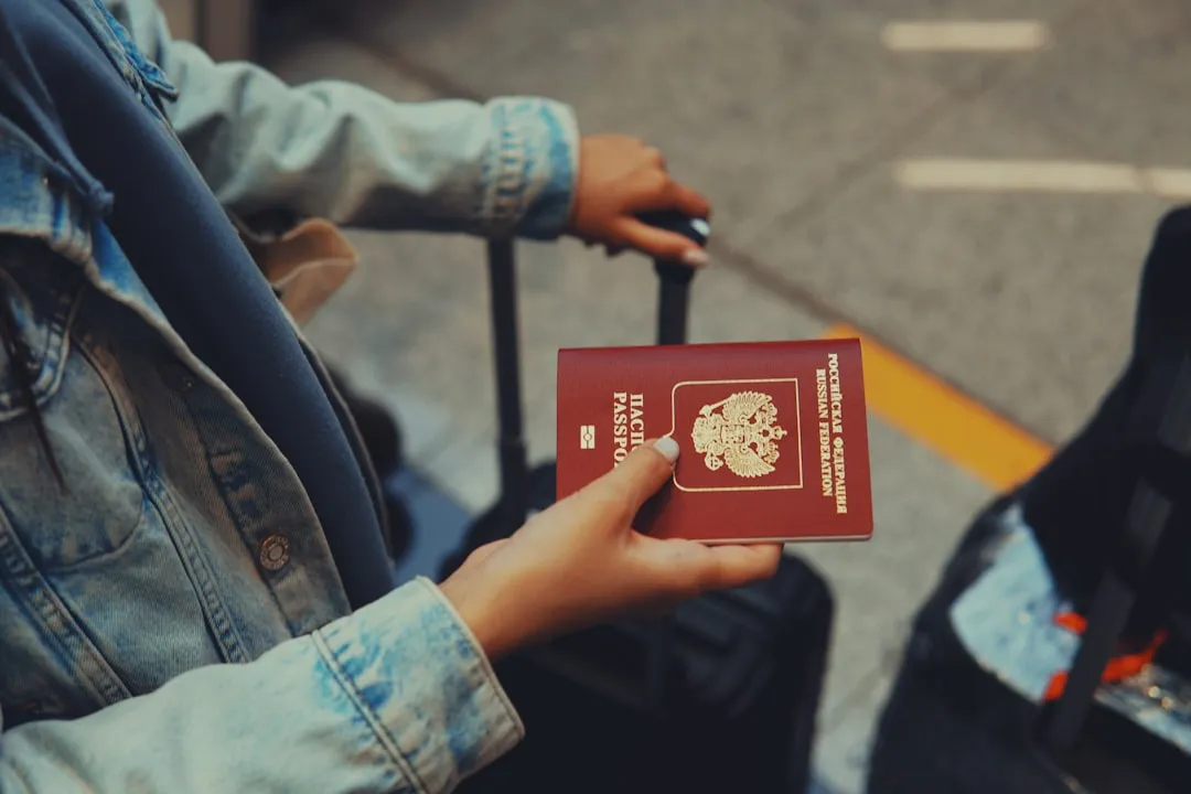 运城悦奥科技墙纸壁布材质对比及适用空间选择指南